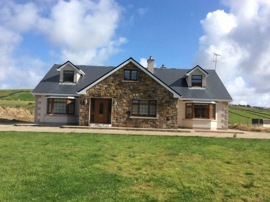 Beautiful Home On Lake Carrowmore Belmullet Dış mekan fotoğraf